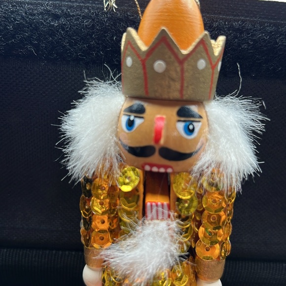 Pottery Barn wooden nutcracker furry hair sequin jacket hand painted mouth opens - Picture 10 of 11